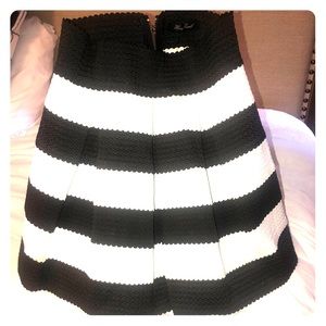 Black and white vintage style skirt